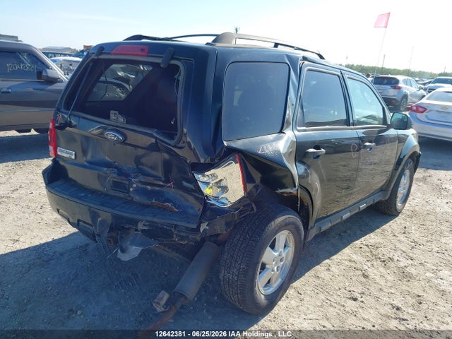 2010 Ford Escape Xlt მანქანა იყიდება აუქციონზე, vin: 1FMCU9DG6AKC21312, აუქციონის ნომერი: 12642381