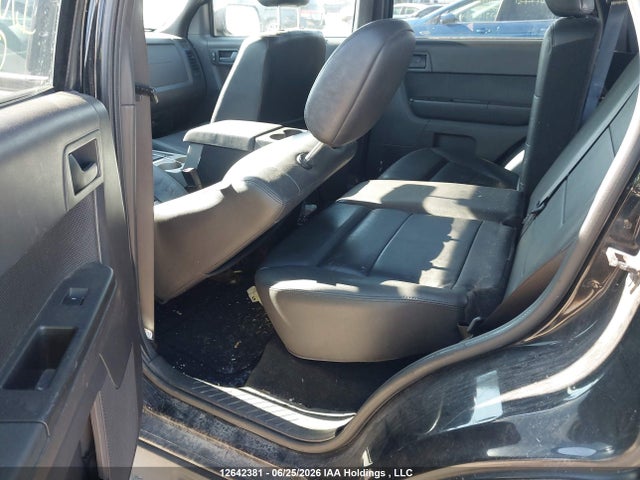 2010 Ford Escape Xlt მანქანა იყიდება აუქციონზე, vin: 1FMCU9DG6AKC21312, აუქციონის ნომერი: 12642381