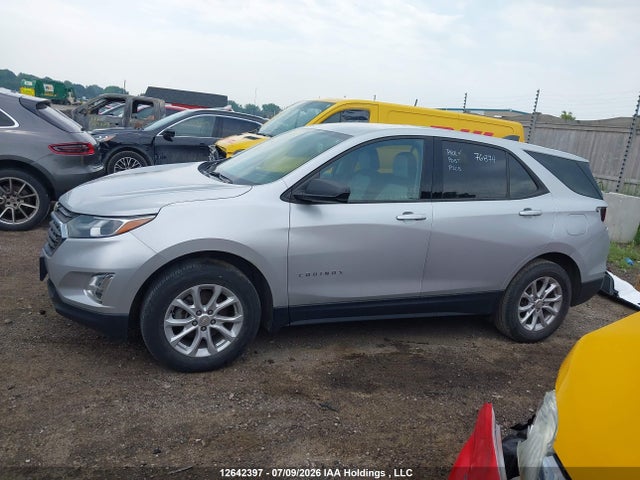 Chevrolet Equinox 2019 2GNAXSEV3K6210268 Image 15