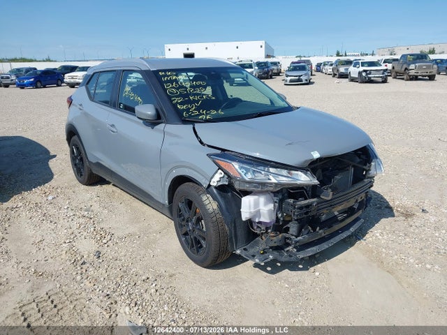 2022 3N1CP5CV9NL518280 main image