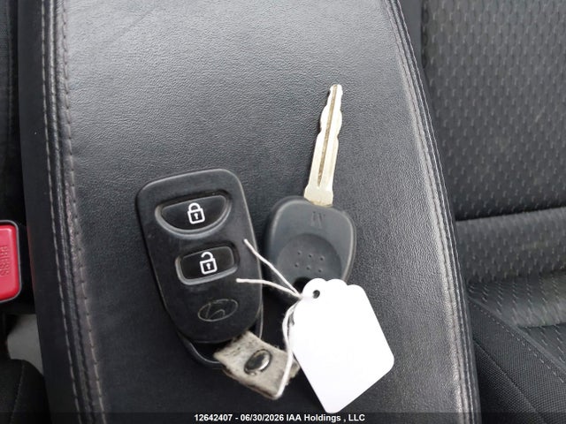Продажа на аукционе авто 2011 Hyundai Tucson Gl, vin: KM8JT3AC0BU217299, номер лота: 12642407