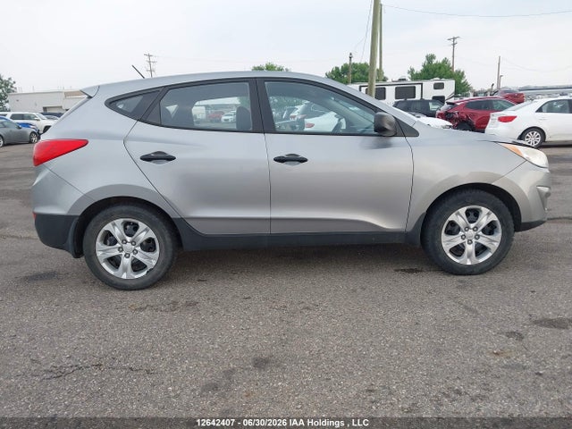 Продажа на аукционе авто 2011 Hyundai Tucson Gl, vin: KM8JT3AC0BU217299, номер лота: 12642407