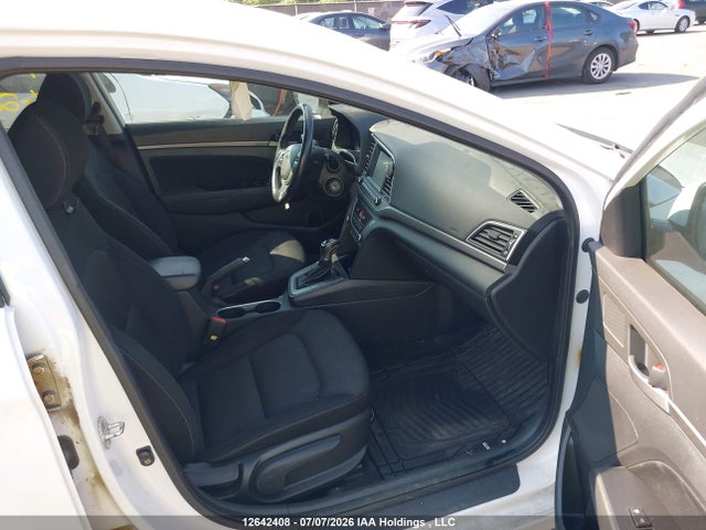 Aukcja sprzedaży 2017 Hyundai Elantra Se/value/limited, vin: KMHD84LF2HU267044, numer aukcji: 12642408
