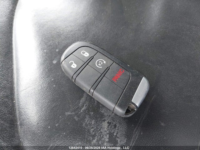 12642410 :رقم المزاد ، 3C4PDDFG6FT566366 vin ، 2015 Dodge Journey R/t مزاد بيع
