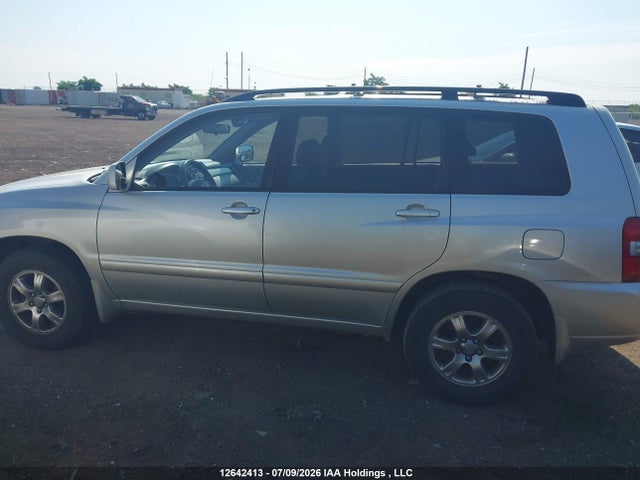 12642413 :رقم المزاد ، JTEHP21A450113230 vin ، 2005 Toyota Highlander V6/v6 7 Passenger مزاد بيع