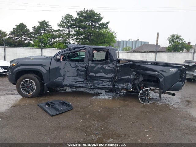 12642418 :رقم المزاد ، 3TYLB5JN5TT114600 vin ، 2026 Toyota Tacoma Double Cab/sr5/trd Sport/trd Off Road/ltd مزاد بيع