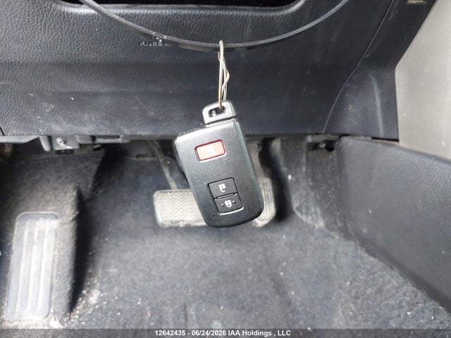 2014 Toyota Rav4 Limited მანქანა იყიდება აუქციონზე, vin: 2T3DFREV7EW125962, აუქციონის ნომერი: 12642435