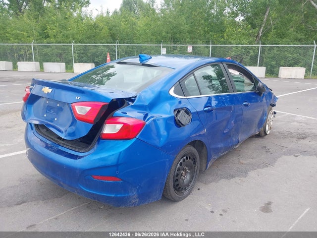 2019 Chevrolet Cruze Lt მანქანა იყიდება აუქციონზე, vin: 1G1BE5SM1K7137054, აუქციონის ნომერი: 12642436