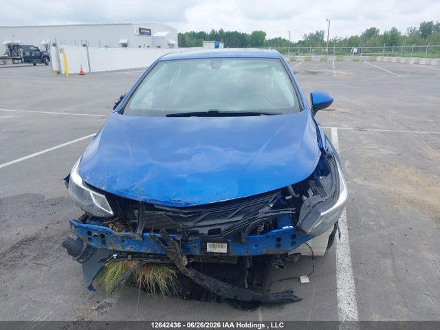 2019 Chevrolet Cruze Lt მანქანა იყიდება აუქციონზე, vin: 1G1BE5SM1K7137054, აუქციონის ნომერი: 12642436