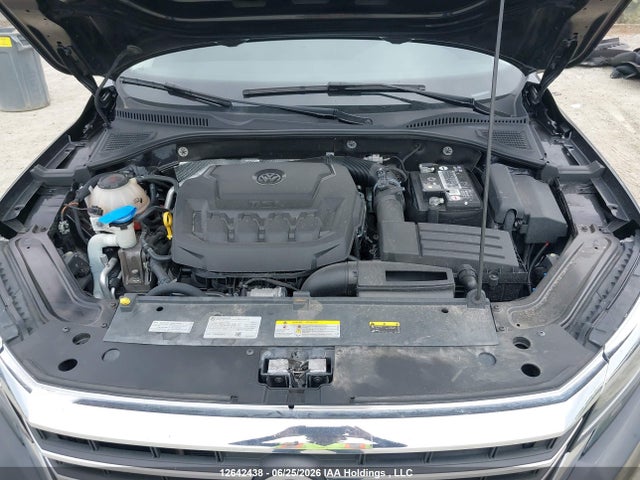 1VWBA7A31NC007470 Volkswagen Passat 2.0t Limited Edition