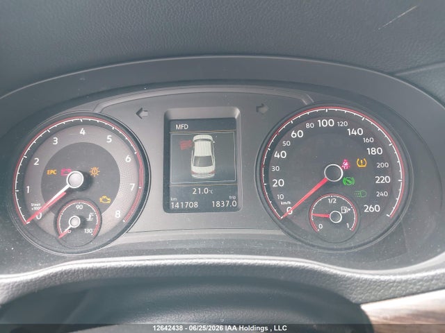 1VWBA7A31NC007470 Volkswagen Passat 2.0t Limited Edition