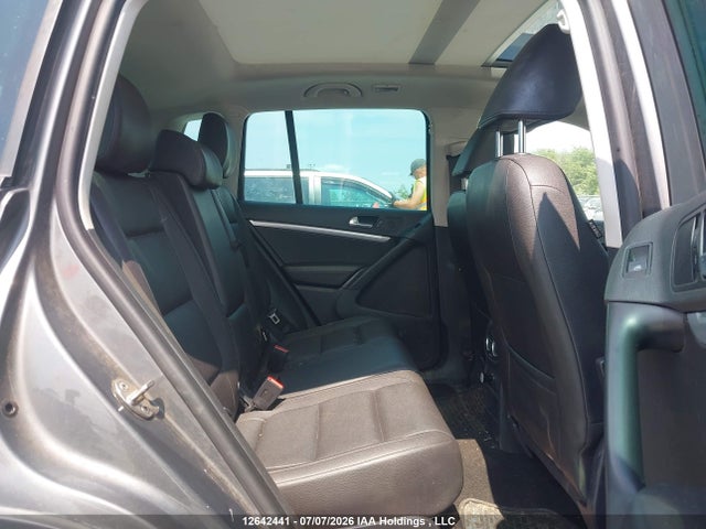 Aukcja sprzedaży 2015 Volkswagen Tiguan S/se/sel/r-line, vin: WVGJV7AX4FW528734, numer aukcji: 12642441