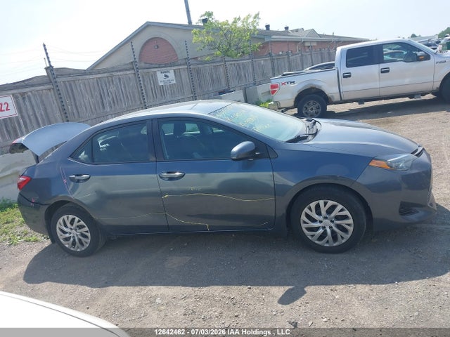 2018 Toyota Corolla Le მანქანა იყიდება აუქციონზე, vin: 2T1BURHE8JC993028, აუქციონის ნომერი: 12642462