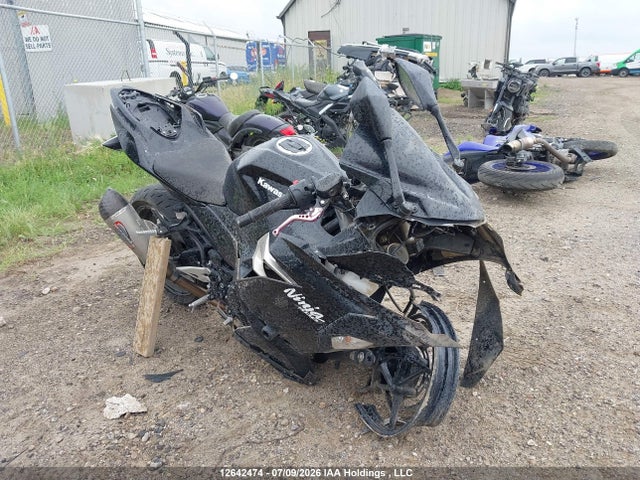 12642474 :رقم المزاد ، JKAEXKG1XMDAA2910 vin ، 2021 Kawasaki Ex400 مزاد بيع