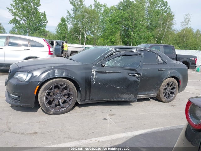 Chrysler 300 S 2019 2C3CCABG0KH731079 Image 14