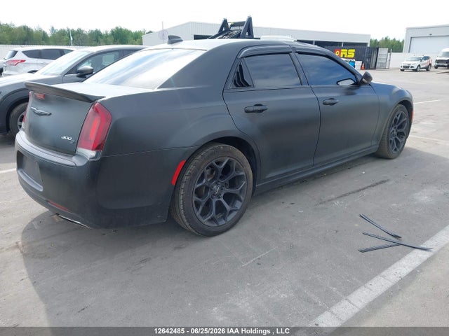 Chrysler 300 S 2019 2C3CCABG0KH731079 Image 4