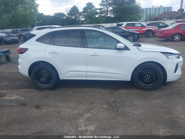 1FMCU9NA4PUB09146 Ford Escape St-line Select
