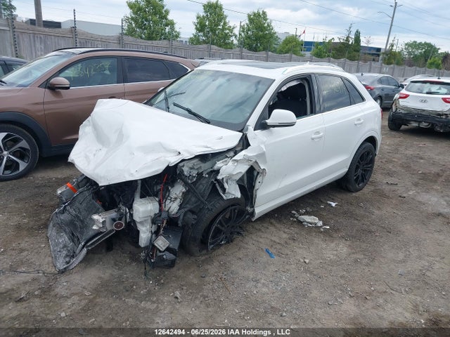 Audi Q3 2.0t Progressiv 2015 WA1EFEFS6FR008614 Image 2