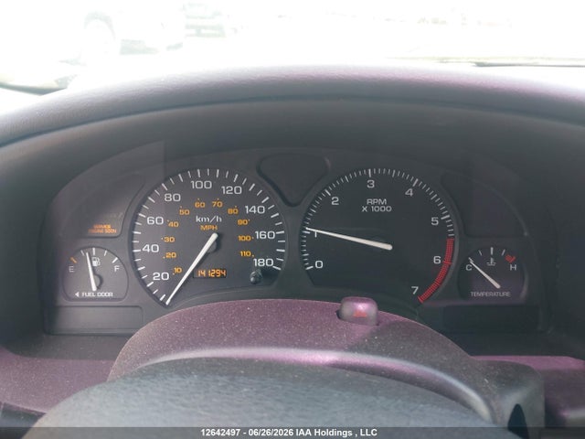 Продаж на аукціоні авто 2001 Saturn Sl1 Sport/value Pkg. 1sn, vin: 1G8ZH52831Z213354, номер лоту: 12642497