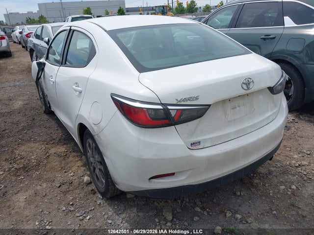 2016 Toyota Yaris Premium მანქანა იყიდება აუქციონზე, vin: 3MYDLBYV9GY100328, აუქციონის ნომერი: 12642501
