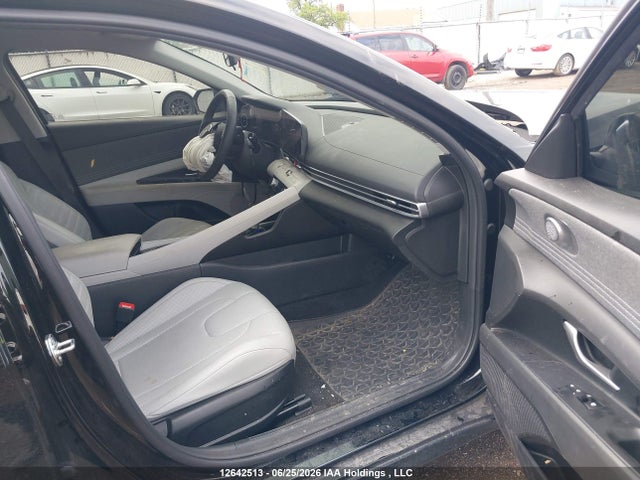 Продаж на аукціоні авто 2025 Hyundai Elantra Luxury With Two-tone Interior, vin: KMHLN4DG8SU009856, номер лоту: 12642513