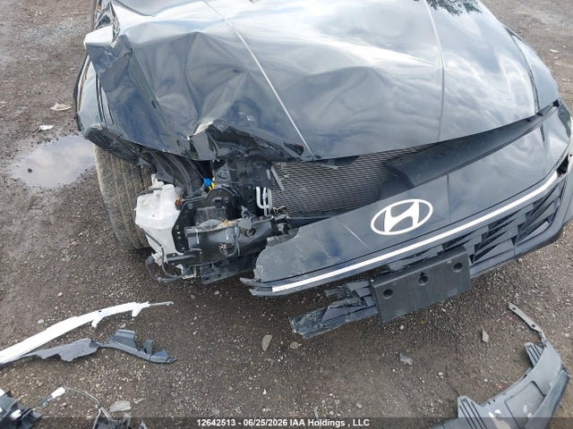 Продаж на аукціоні авто 2025 Hyundai Elantra Luxury With Two-tone Interior, vin: KMHLN4DG8SU009856, номер лоту: 12642513
