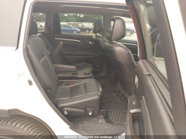 Toyota Highlander 2017 5TDDZRFH2HS364860 Image 8