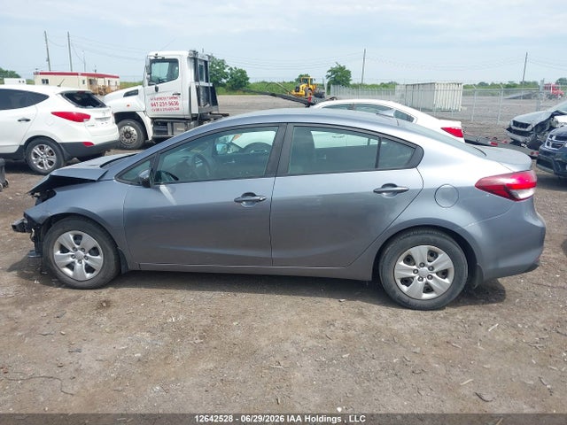 Продаж на аукціоні авто 2017 Kia Forte Lx/s, vin: 3KPFL4A71HE092291, номер лоту: 12642528
