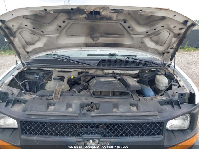 12642532 :رقم المزاد ، 1GCHG392861189505 vin ، 2006 Chevrolet Express G3500 مزاد بيع