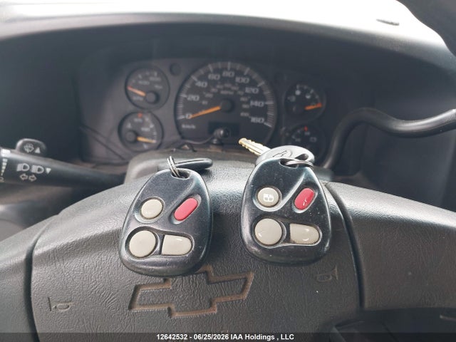 12642532 :رقم المزاد ، 1GCHG392861189505 vin ، 2006 Chevrolet Express G3500 مزاد بيع