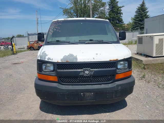 12642532 :رقم المزاد ، 1GCHG392861189505 vin ، 2006 Chevrolet Express G3500 مزاد بيع