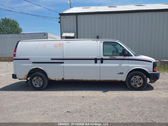 12642532 :رقم المزاد ، 1GCHG392861189505 vin ، 2006 Chevrolet Express G3500 مزاد بيع