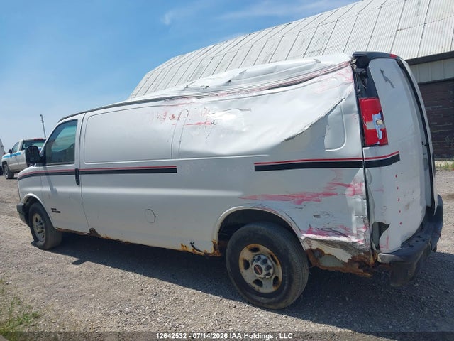 12642532 :رقم المزاد ، 1GCHG392861189505 vin ، 2006 Chevrolet Express G3500 مزاد بيع