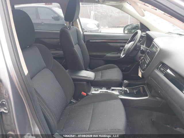 Mitsubishi Outlander 2019 JA4AZ2A31KZ605149 Image 5