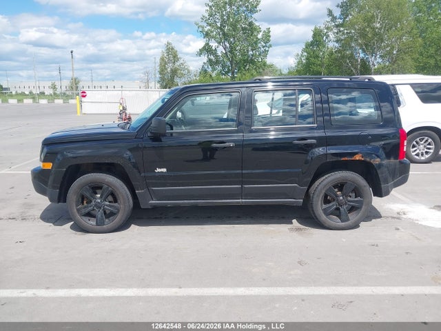 1C4NJRAB5FD268602 Jeep Patriot Sport/north