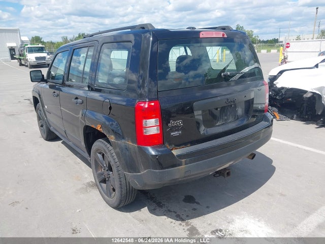 1C4NJRAB5FD268602 Jeep Patriot Sport/north