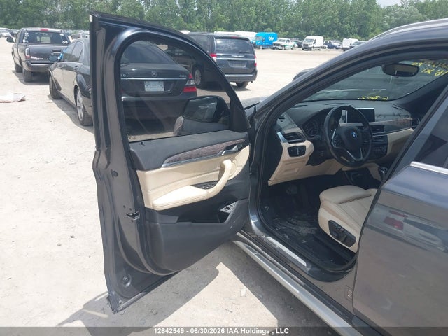 WBXHT3C35GP881641 BMW X1 Xdrive28i