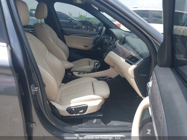 WBXHT3C35GP881641 BMW X1 Xdrive28i