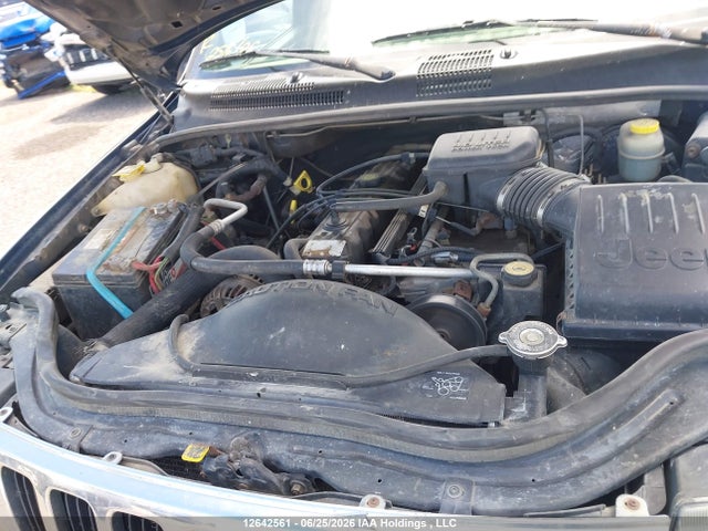 12642561 :رقم المزاد ، 1J4GW48S3YC152126 vin ، 2000 Jeep Grand Cherokee Laredo مزاد بيع