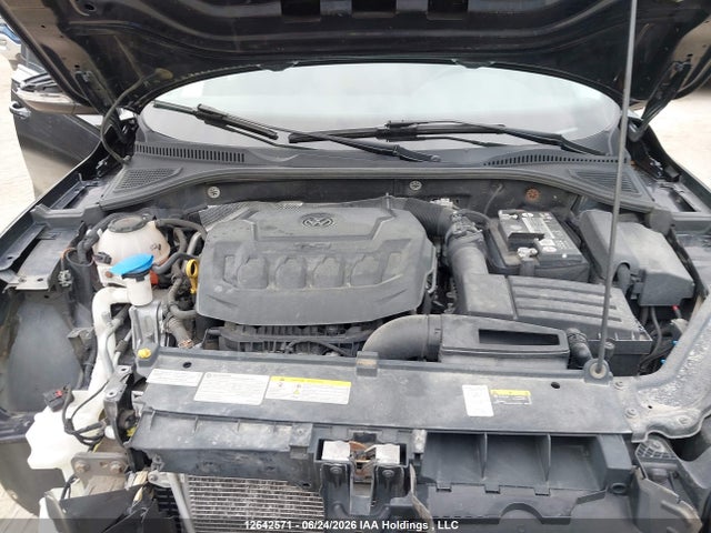 Volkswagen Passat Highline 2021 1VWBA7A31MC014997 Image 10