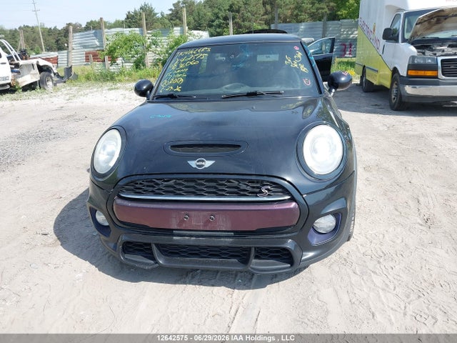 Mini 3 Door Cooper S 2015 WMWXP7C5XF2A36060 Image 13