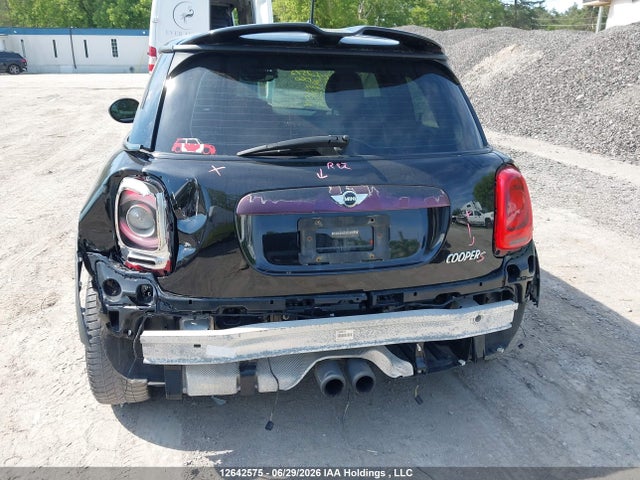 Mini 3 Door Cooper S 2015 WMWXP7C5XF2A36060 Image 6