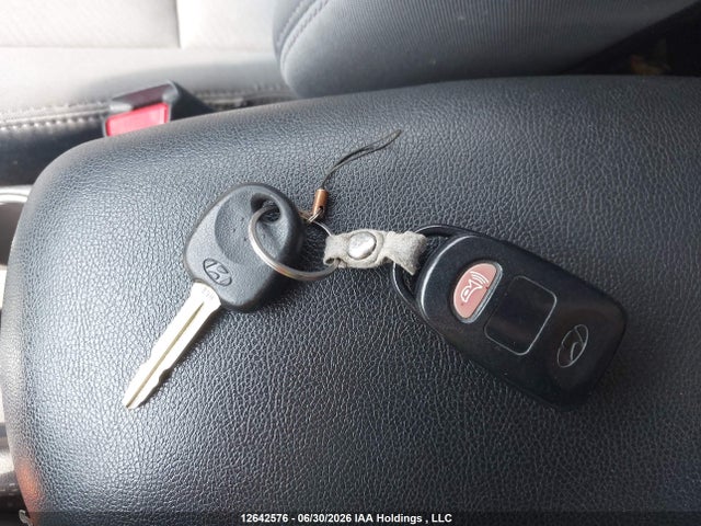 Продажа на аукционе авто 2012 Hyundai Elantra Gl, vin: 5NPDH4AE9CH122682, номер лота: 12642576