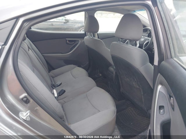 Продажа на аукционе авто 2012 Hyundai Elantra Gl, vin: 5NPDH4AE9CH122682, номер лота: 12642576