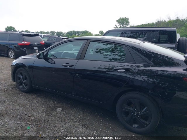 KMHLM4AG7PU420874 Hyundai ELANTRA SEL