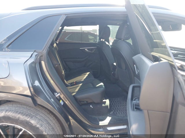 Audi Q8 55 Progressiv 2023 WA1DVBF19PD029122 Image 8