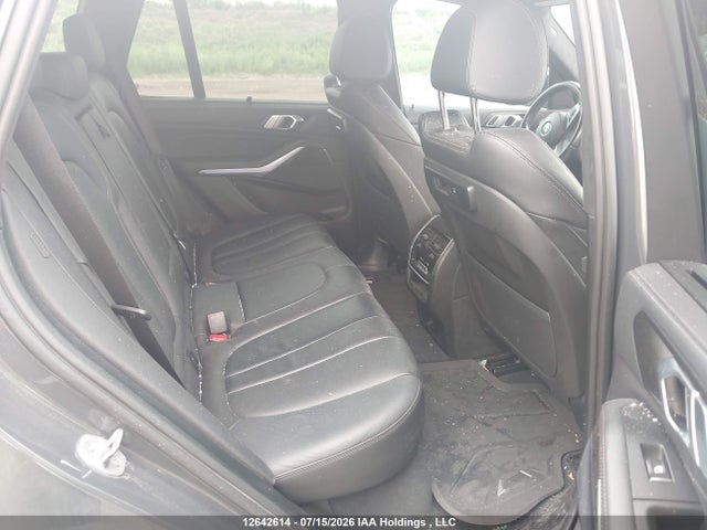 Продажа на аукционе авто 2022 Bmw X5 Xdrive40i, vin: 5UXCR6C07N9L10620, номер лота: 12642614