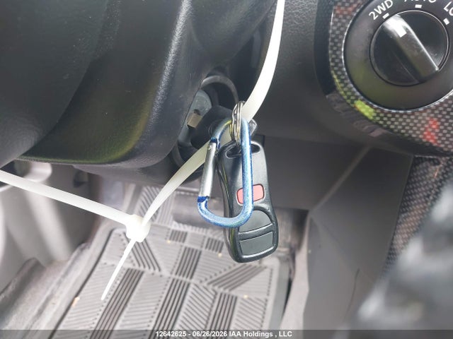 2006 Nissan X-trail Xe/se მანქანა იყიდება აუქციონზე, vin: JN8BT08V36W210702, აუქციონის ნომერი: 12642625