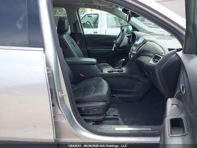 Продаж на аукціоні авто 2018 Chevrolet Equinox Premier, vin: 3GNAXXEU7JS585410, номер лоту: 12642632