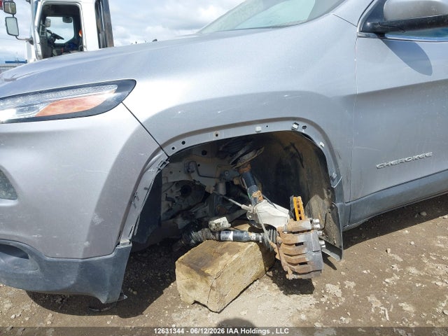 12631344 :رقم المزاد ، 1C4PJMCS0EW124158 vin ، 2014 Jeep Cherokee North مزاد بيع